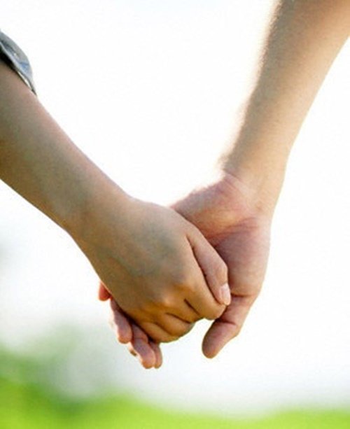 Hình ảnh nắm tay nhau đẹp, tình cảm lãng mạn nhất-10